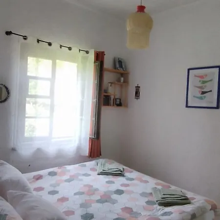 Vakantiehuis глинената къща в дълги дел *