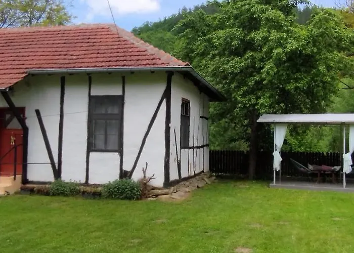 глинената къща в дълги дел Дом отдыха